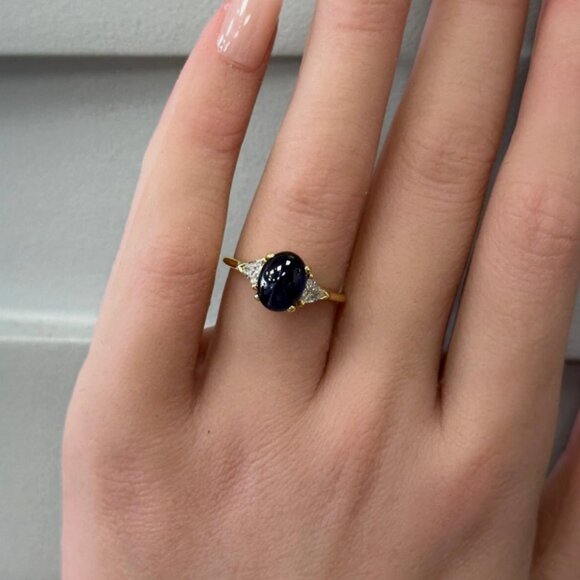 18K Yellow Gold Oval Blue Sapphire and Trapezoid Diamond Three Stone Ring - Picture 1 of 5